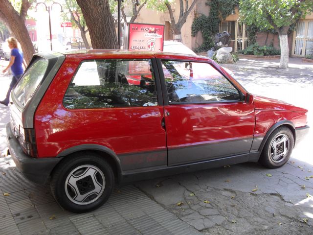 Venta De Autos Usados >> Fiat Uno 1.6 R en deRuedas, Mendoza Venta De Autos Usados >> Fiat Uno 1.6 R en deRuedas, Mendoza