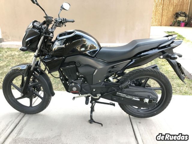 Honda Invicta Usada en Mendoza deRuedas
