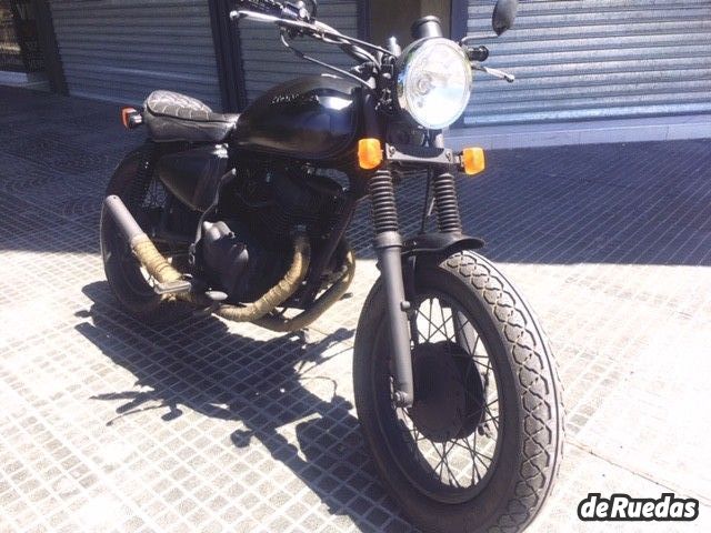 Honda Twinstar Usada en Mendoza, deRuedas twinstar 200 modelo 1981 Honda Twinstar Usada en Mendoza, deRuedas