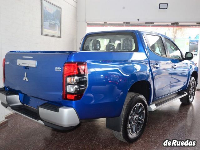 Тойота l 200