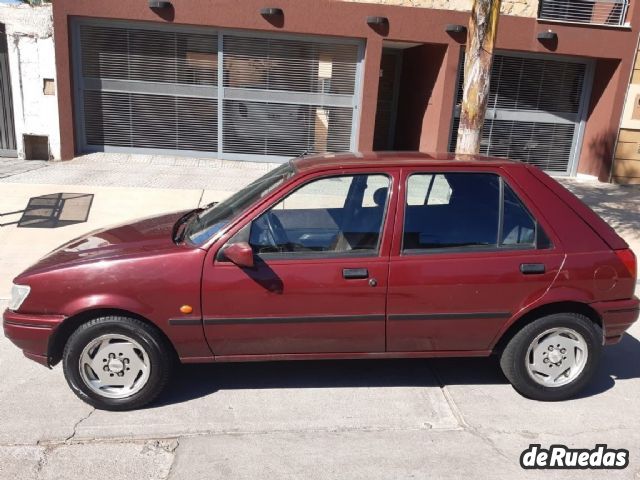 Ford Fiesta Usado en Mendoza, deRuedas fiesta modelo 95 Ford Fiesta Usado en Mendoza, deRuedas