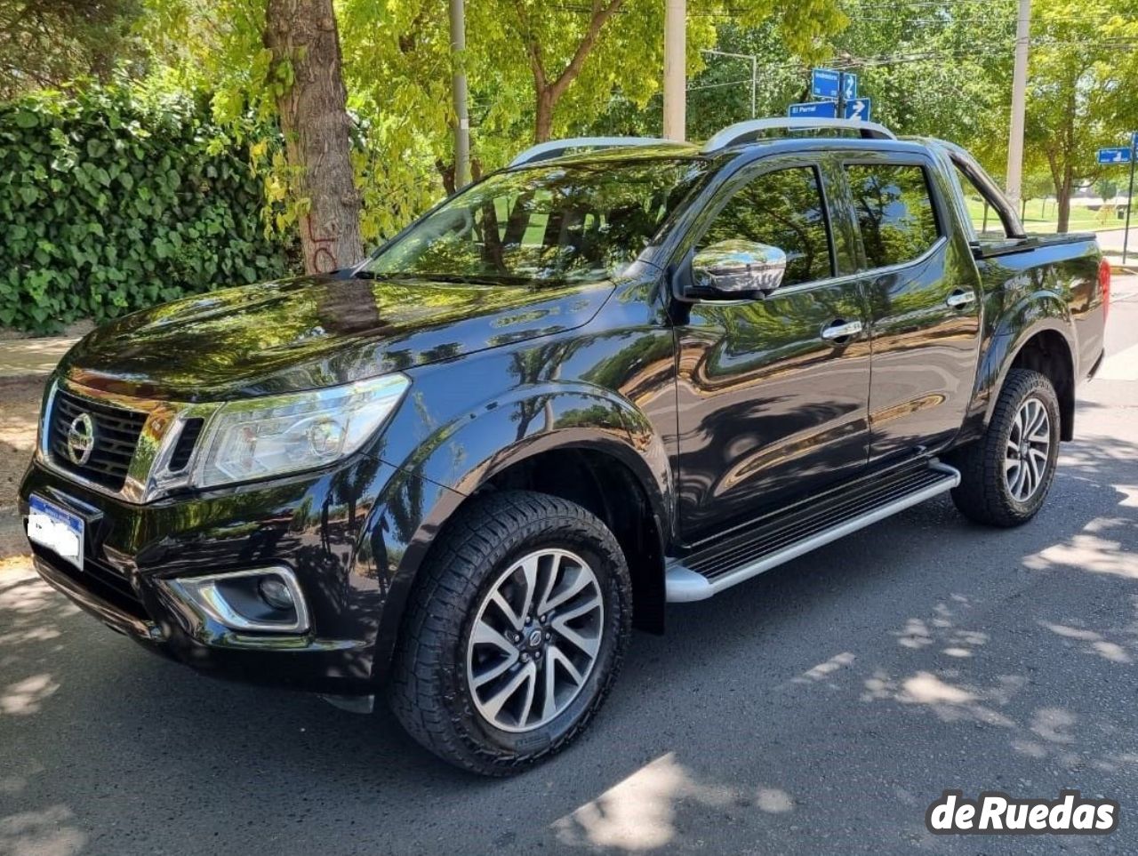 Nissan Frontier Usada en Mendoza, deRuedas