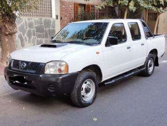 Nissan NP 300