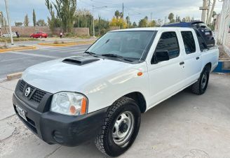 Nissan NP 300