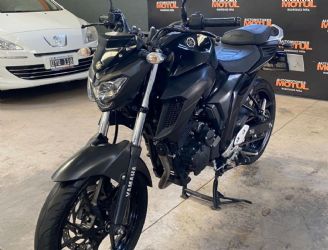 Yamaha FZ