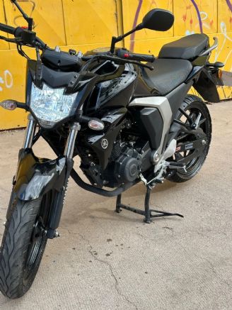 Yamaha FZ