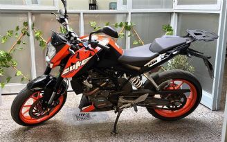 KTM Duke