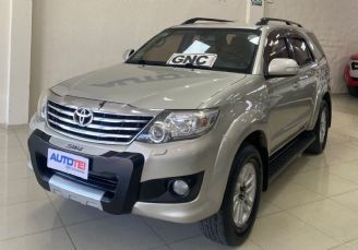 Toyota Hilux SW4