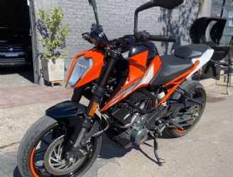 KTM Duke