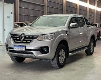 Renault Alaskan