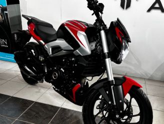 Bajaj Dominar