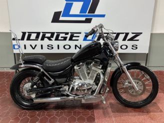 Suzuki VS
