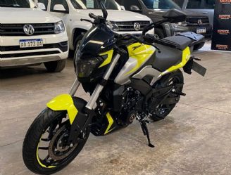 Bajaj Dominar