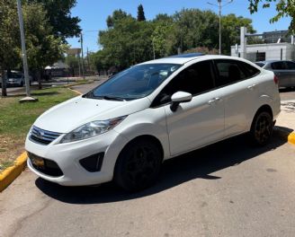 Ford Fiesta KD en Mendoza