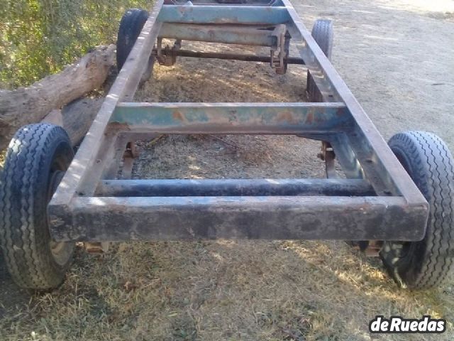Acoplado 2 ejes Usado en Mendoza, deRuedas