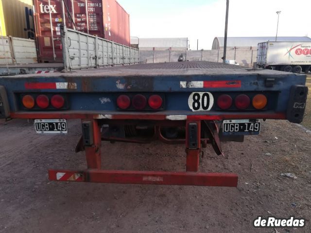Acoplado Helvetica Usado en Mendoza, deRuedas
