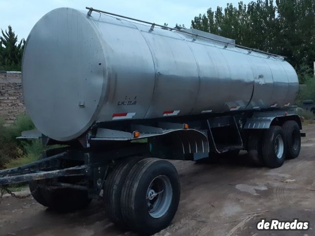 Acoplado Tanque Termico Usado en Mendoza, deRuedas