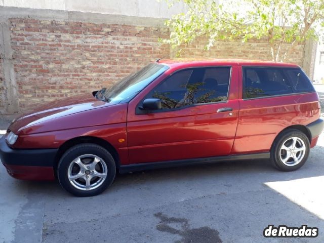 Alfa Romeo 145 Usado en Mendoza, deRuedas