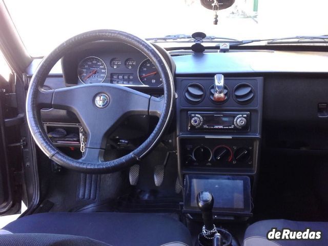 Alfa Romeo 33 Usado en Mendoza, deRuedas