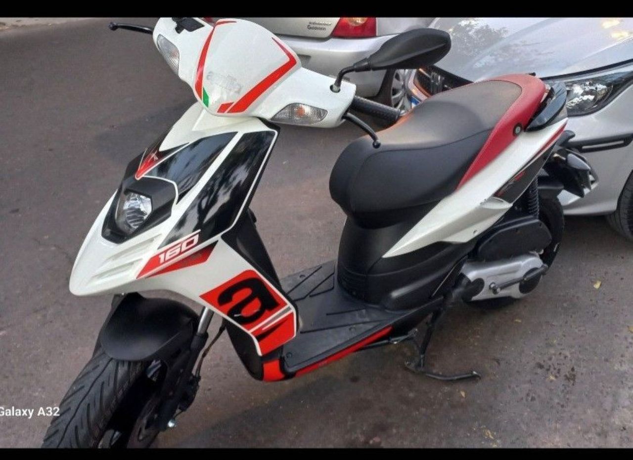 Aprilia SR Usada en Mendoza, deRuedas