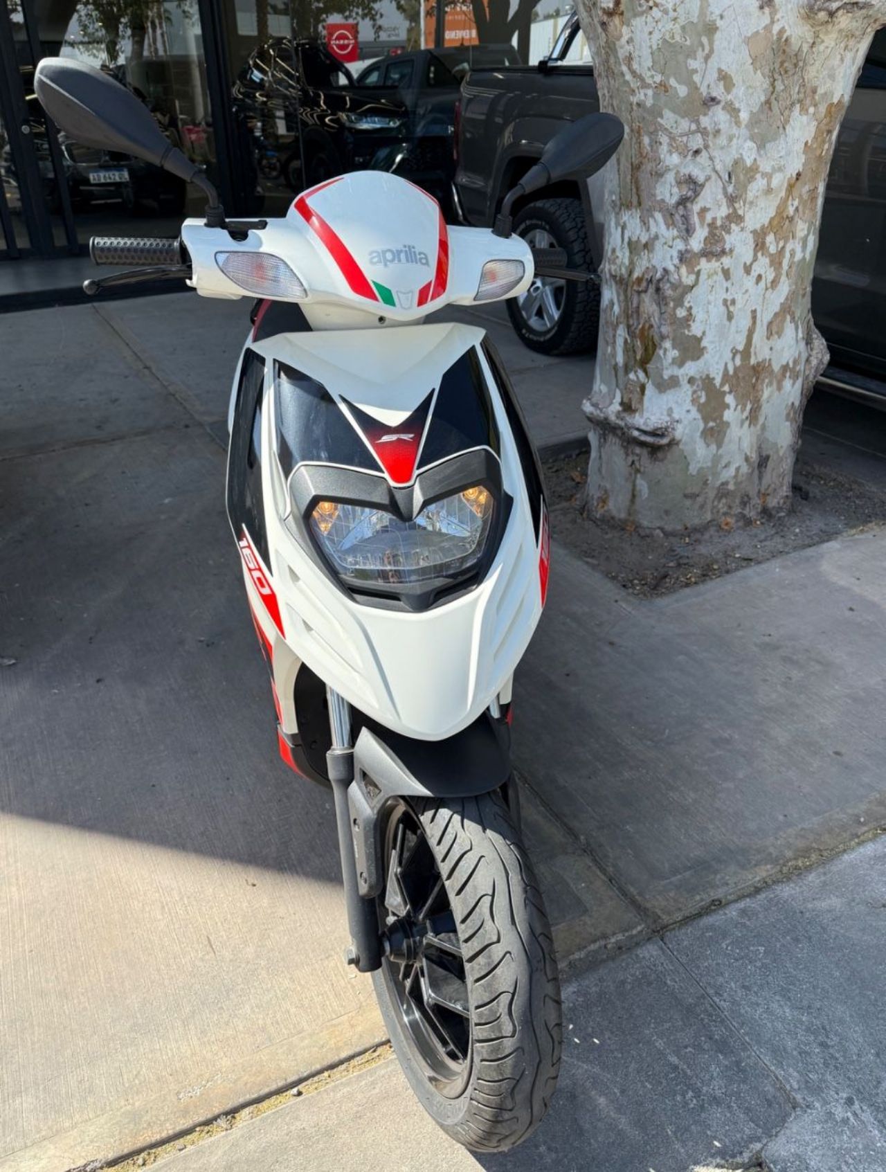 Aprilia SR Usada en Mendoza, deRuedas