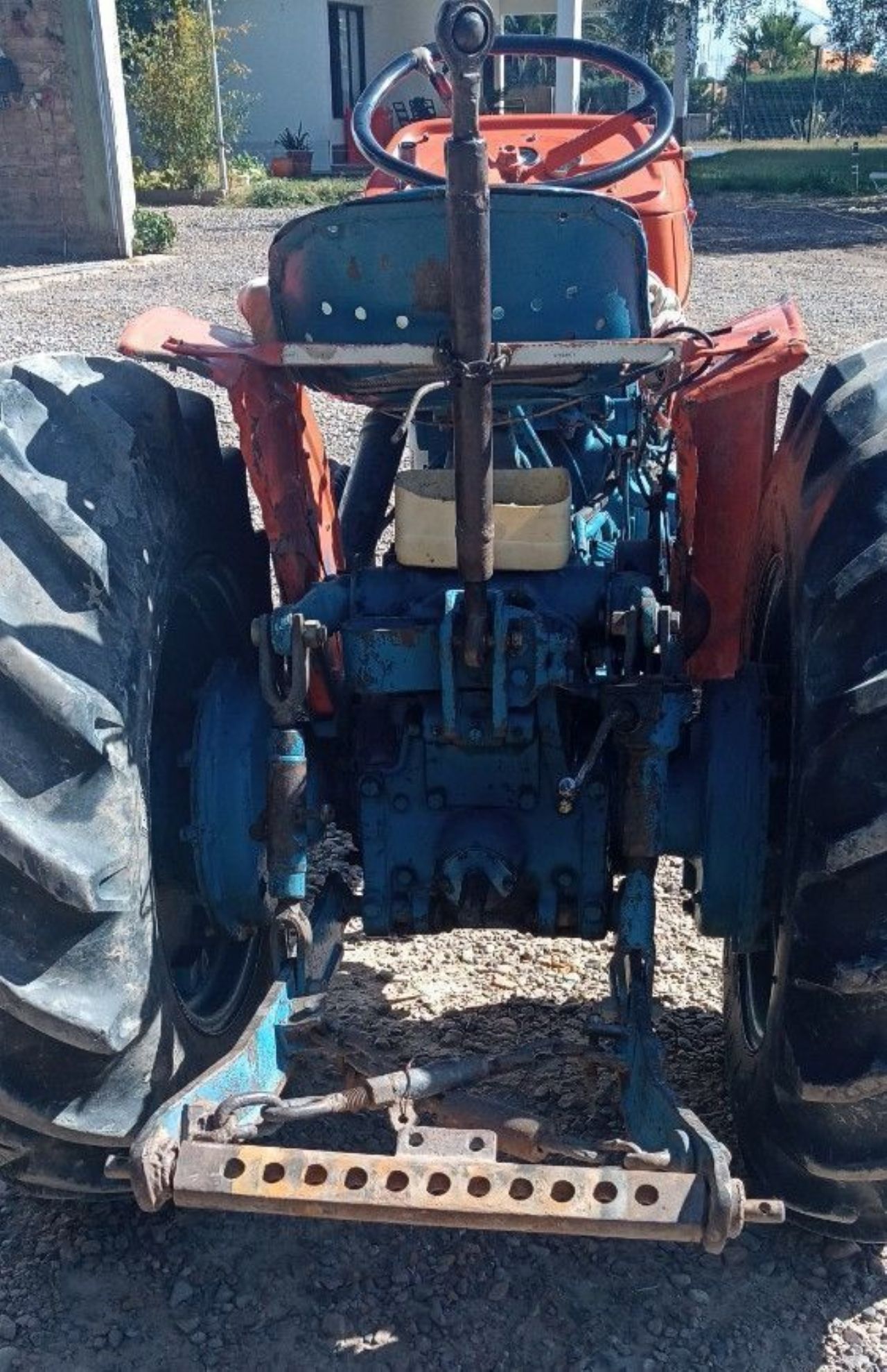 Arenero Tractor Usado en Mendoza, deRuedas
