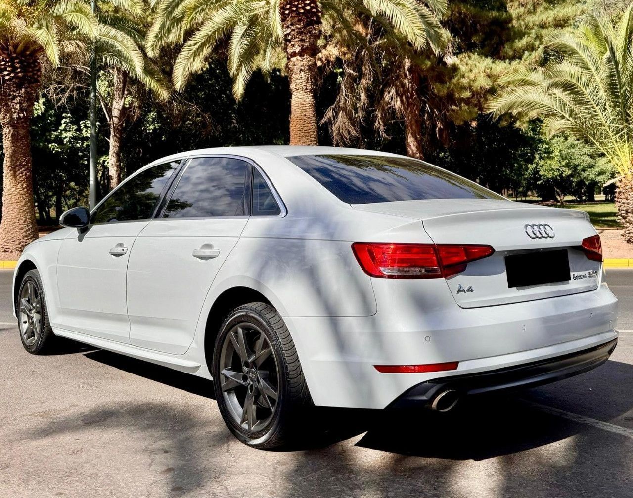 Audi A4 Usado Financiado en Mendoza, deRuedas