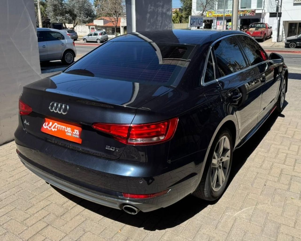 Audi A4 Usado Financiado en Córdoba, deRuedas