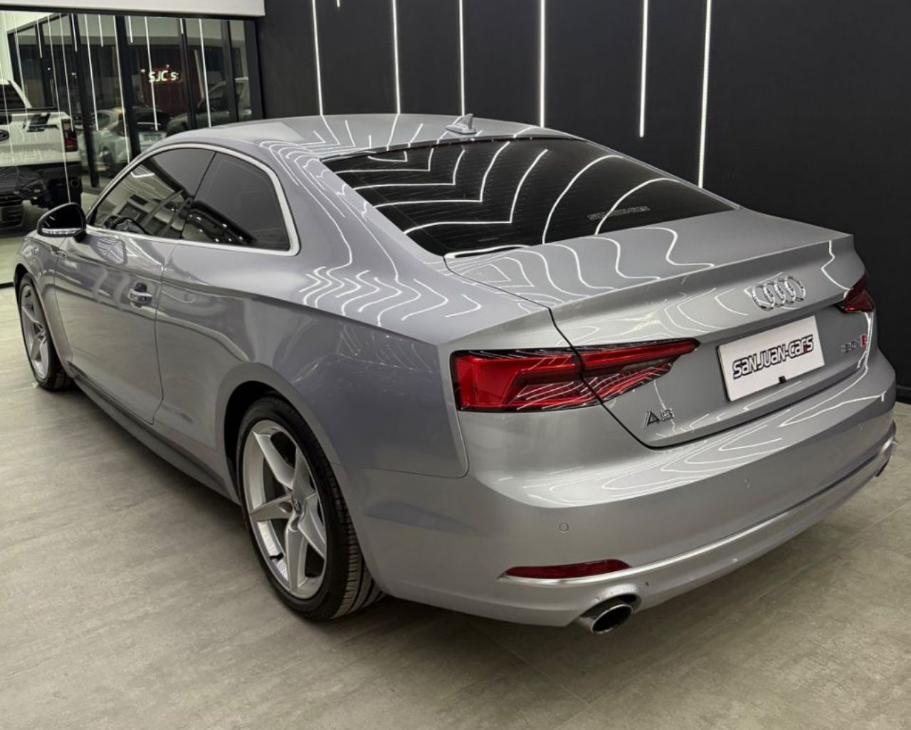 Audi A5 Usado Financiado en San Juan, deRuedas