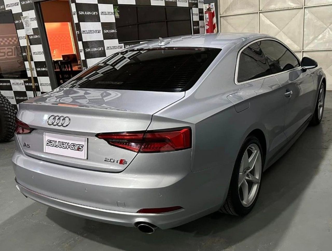 Audi A5 Usado Financiado en San Juan, deRuedas