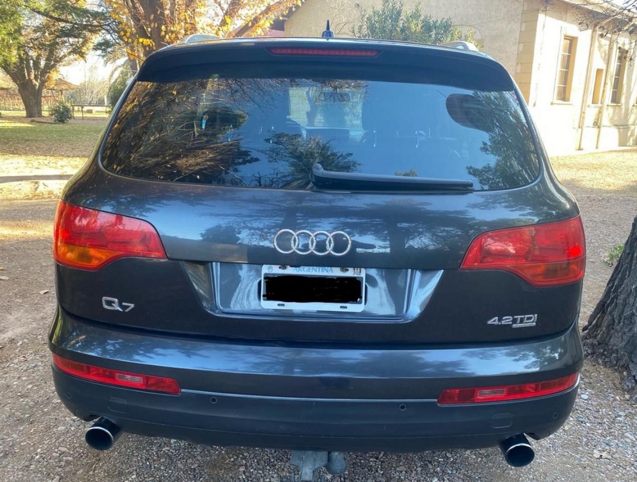 Audi Q7 Usado Financiado en Mendoza, deRuedas