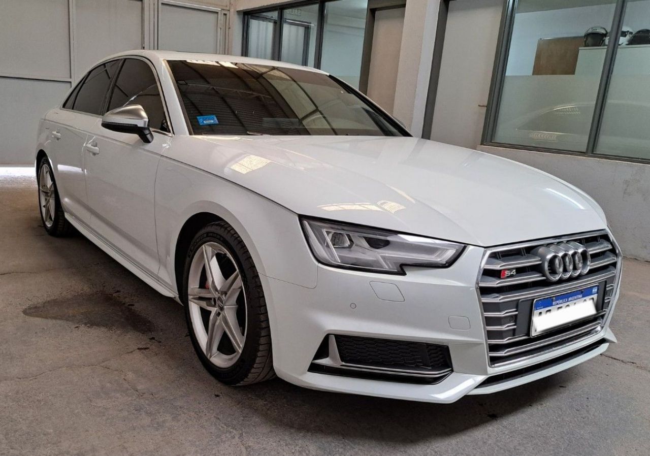 Audi S4 Usado Financiado en Mendoza, deRuedas