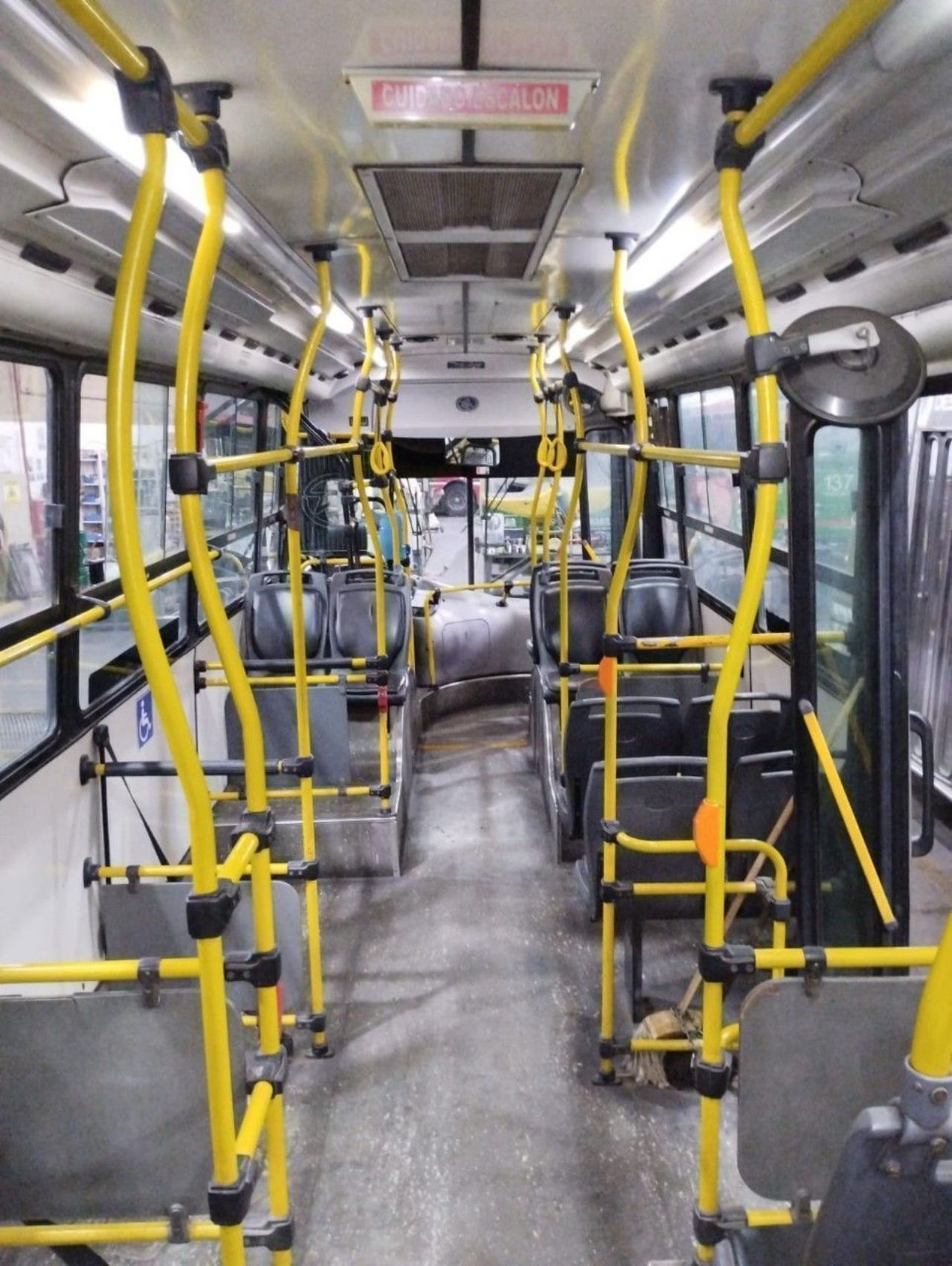 Autobús Urbano Usado en Mendoza, deRuedas