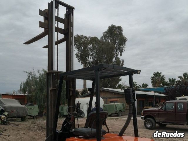 Autoelevador Yale Usado en Mendoza, deRuedas