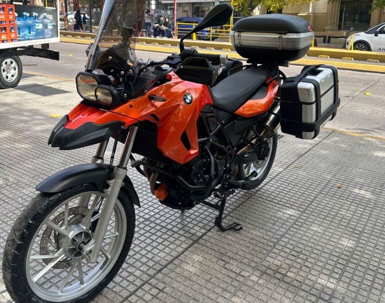 BMW F Usada en Mendoza, deRuedas