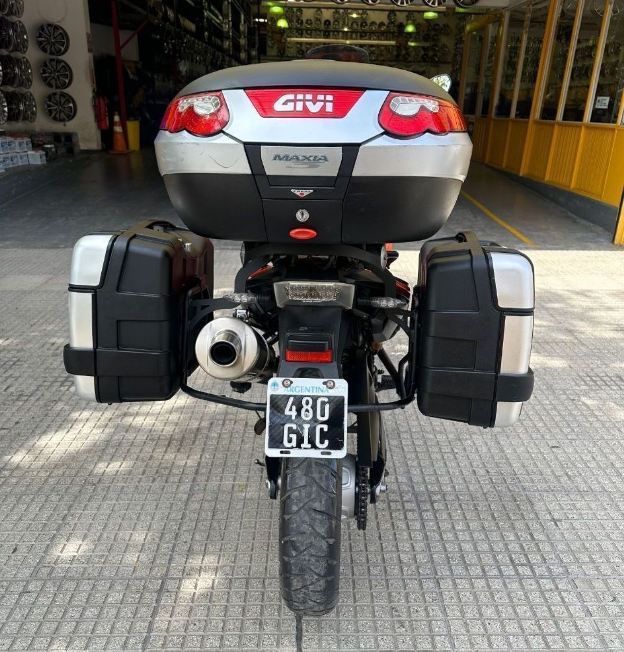 BMW F Usada en Mendoza, deRuedas