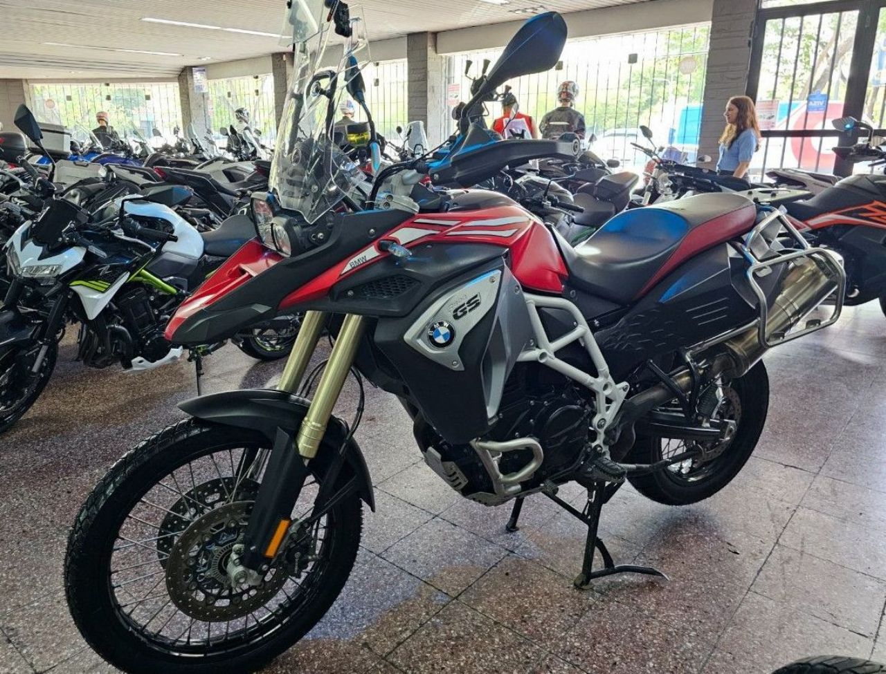 BMW F Usada en Mendoza, deRuedas