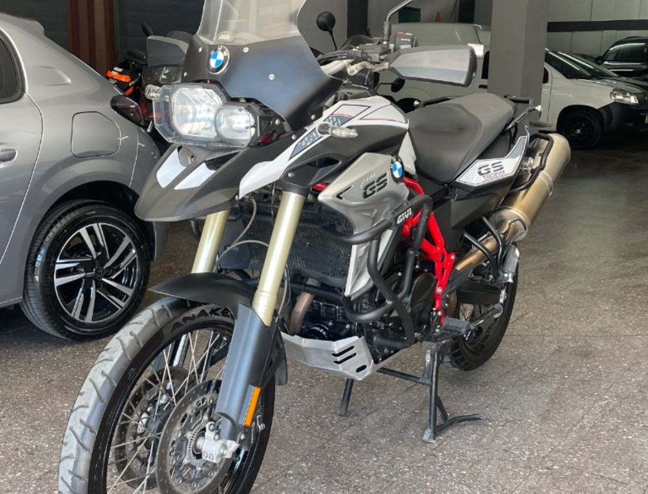 BMW F Usada en Mendoza, deRuedas