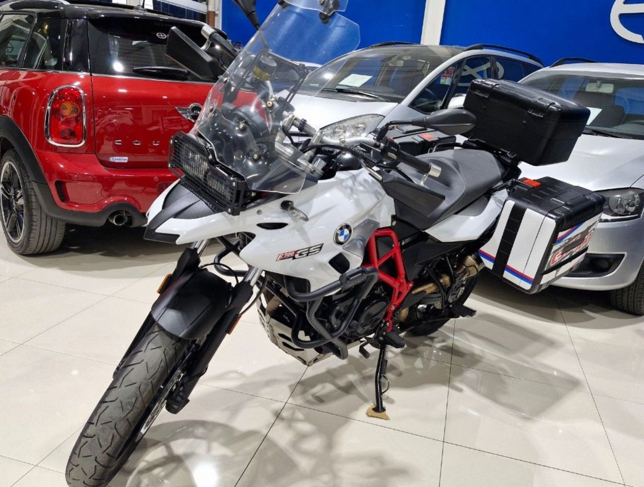 BMW F Usada en Mendoza, deRuedas