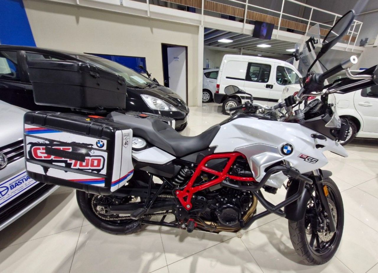BMW F Usada en Mendoza, deRuedas