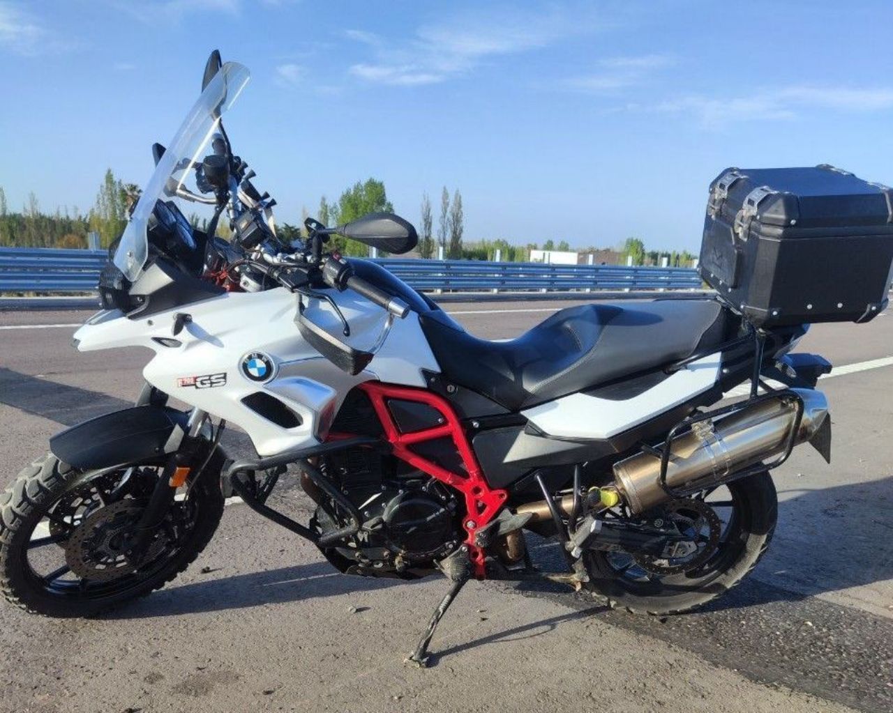 BMW F Usada en Mendoza, deRuedas