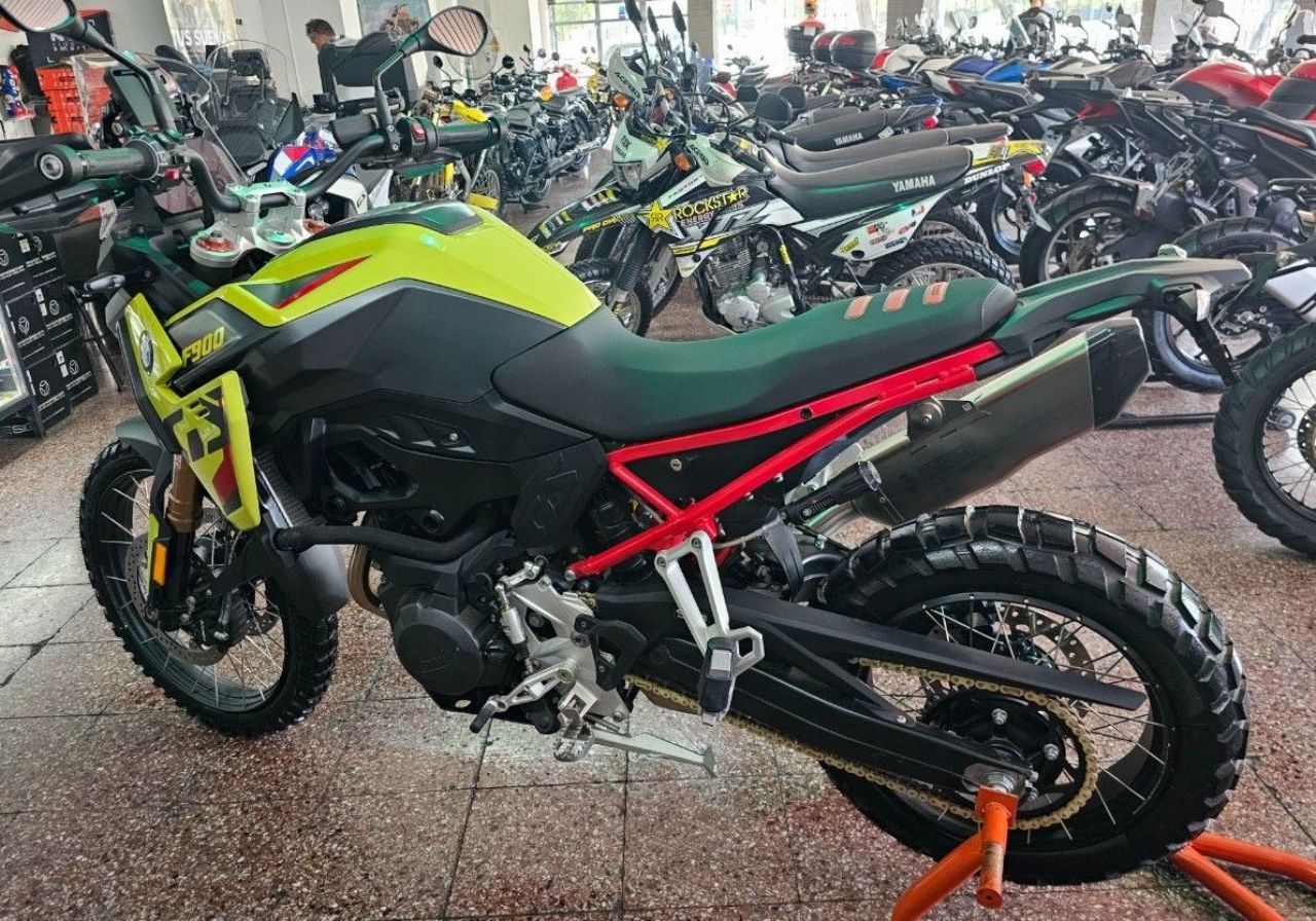 BMW F Nueva Financiado en Mendoza, deRuedas