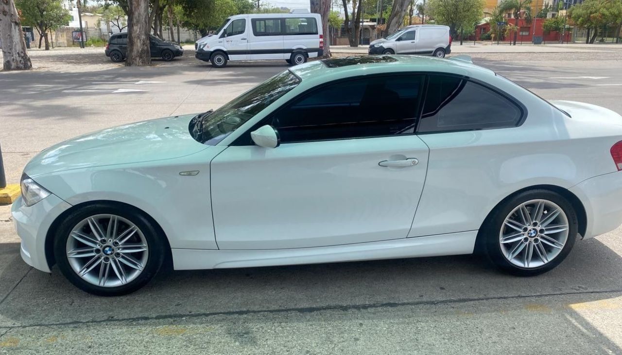 BMW Serie 1 Usado Financiado en Córdoba, deRuedas