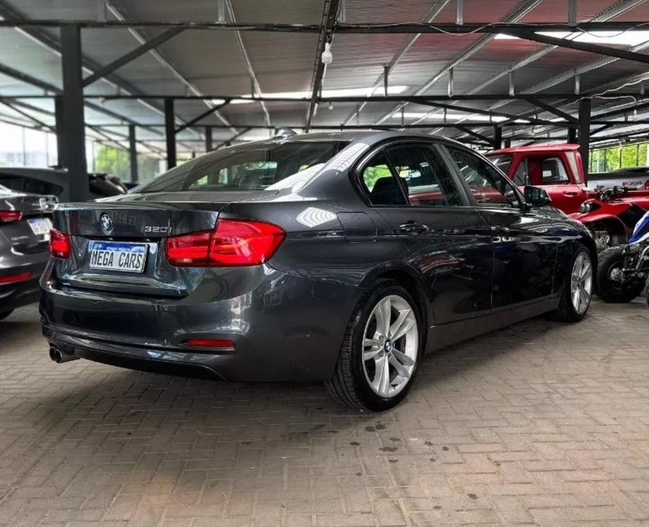 BMW Serie 3 Usado Financiado en Córdoba, deRuedas