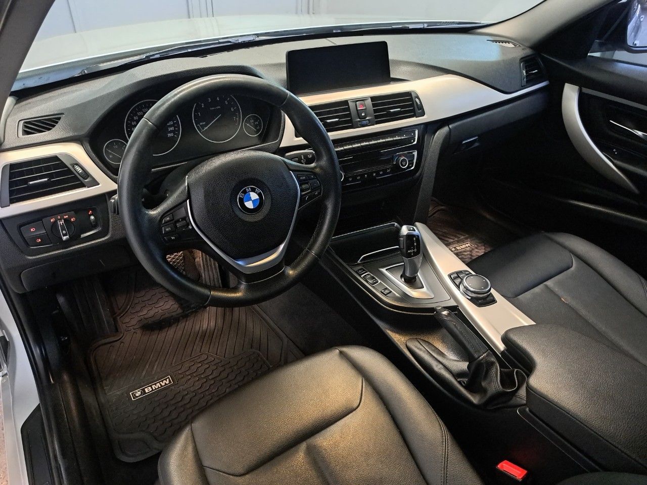 BMW Serie 3 Usado Financiado en Mendoza, deRuedas