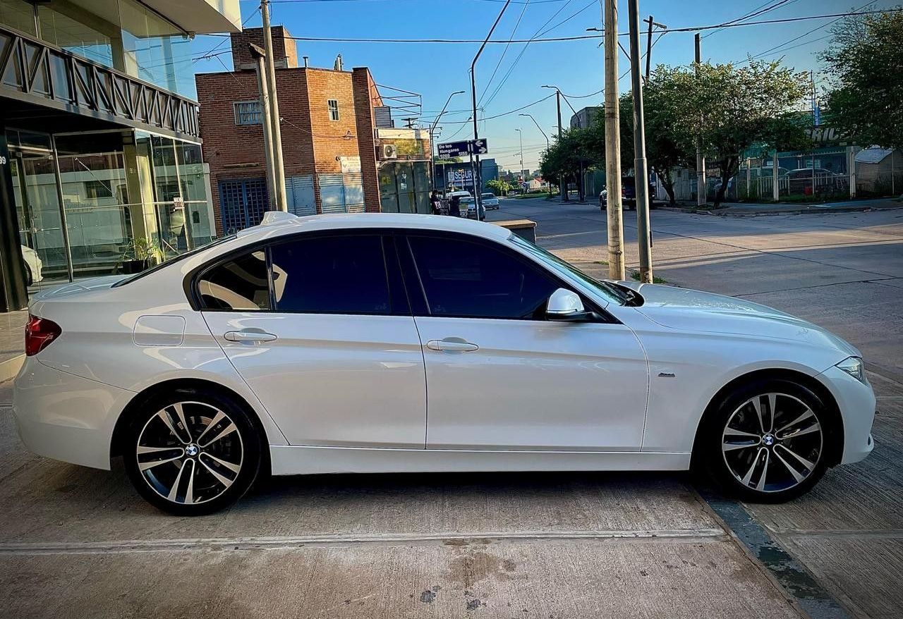 BMW Serie 3 Usado Financiado en Córdoba, deRuedas