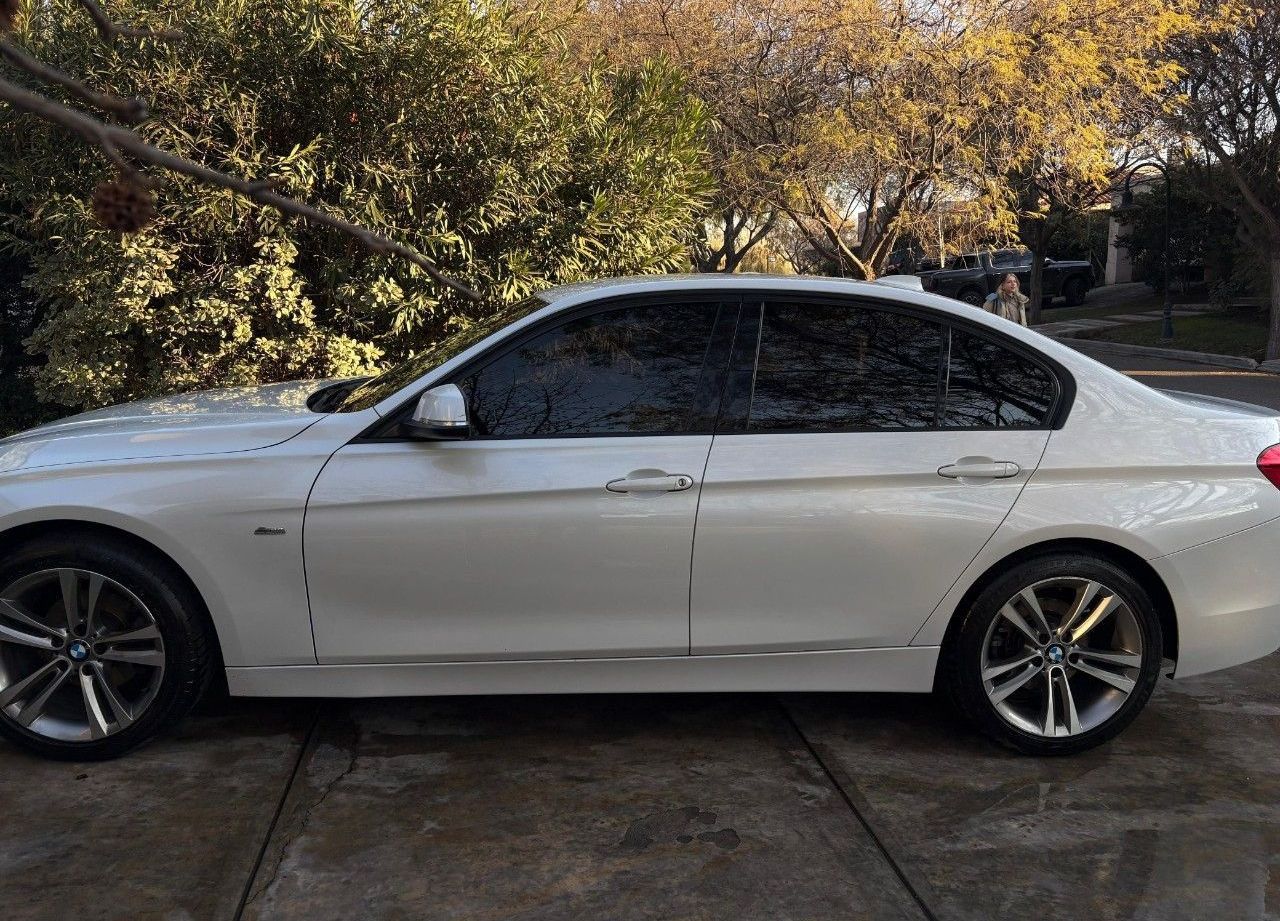 BMW Serie 3 Usado Financiado en Mendoza, deRuedas