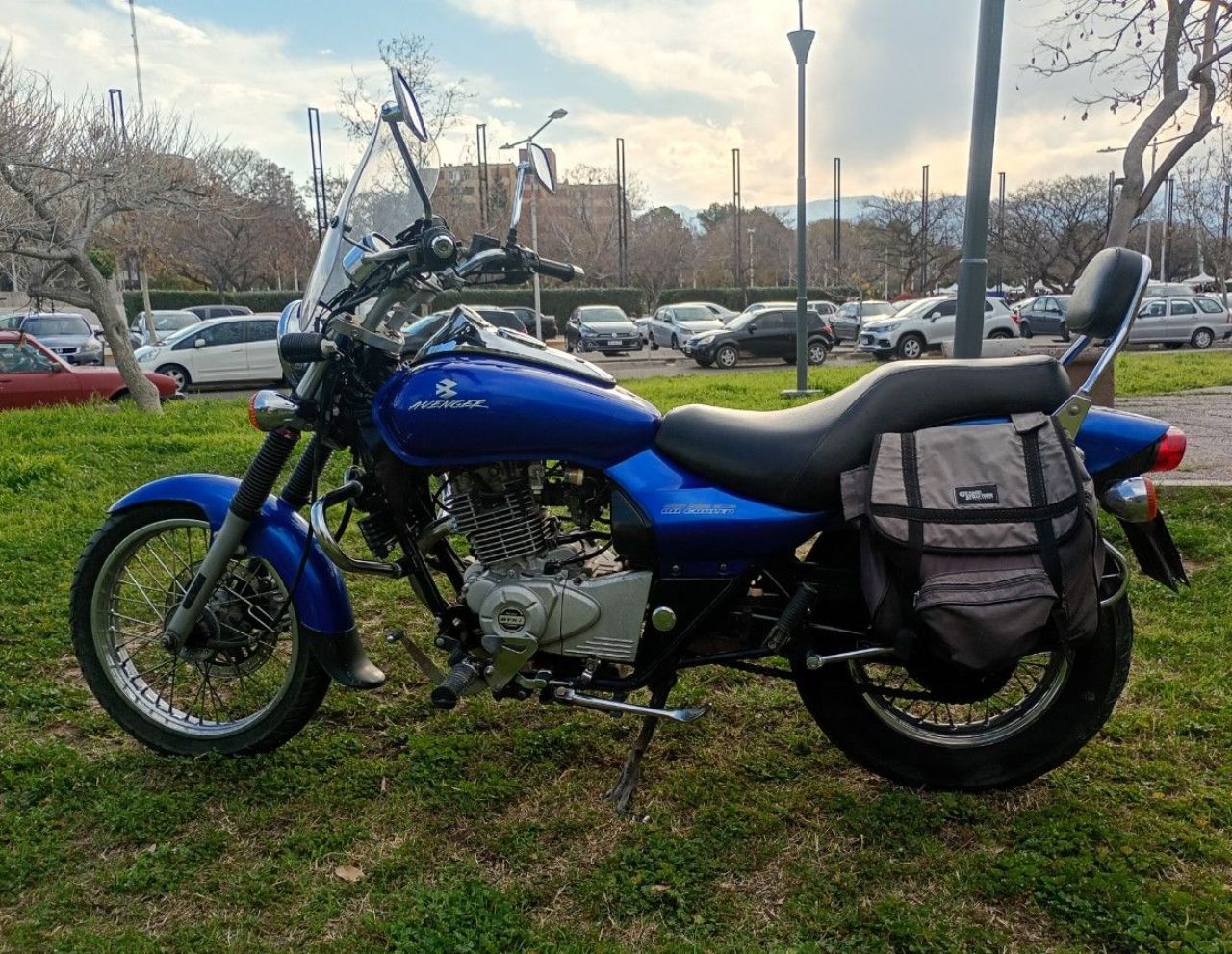 Bajaj Avenger Usada en Mendoza, deRuedas