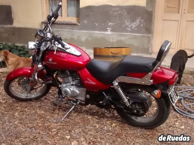 Bajaj Avenger Usada en Mendoza, deRuedas