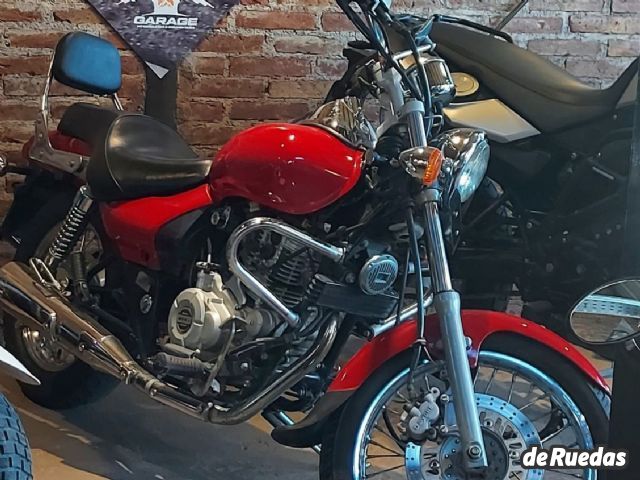 Bajaj Avenger Usada en Mendoza, deRuedas